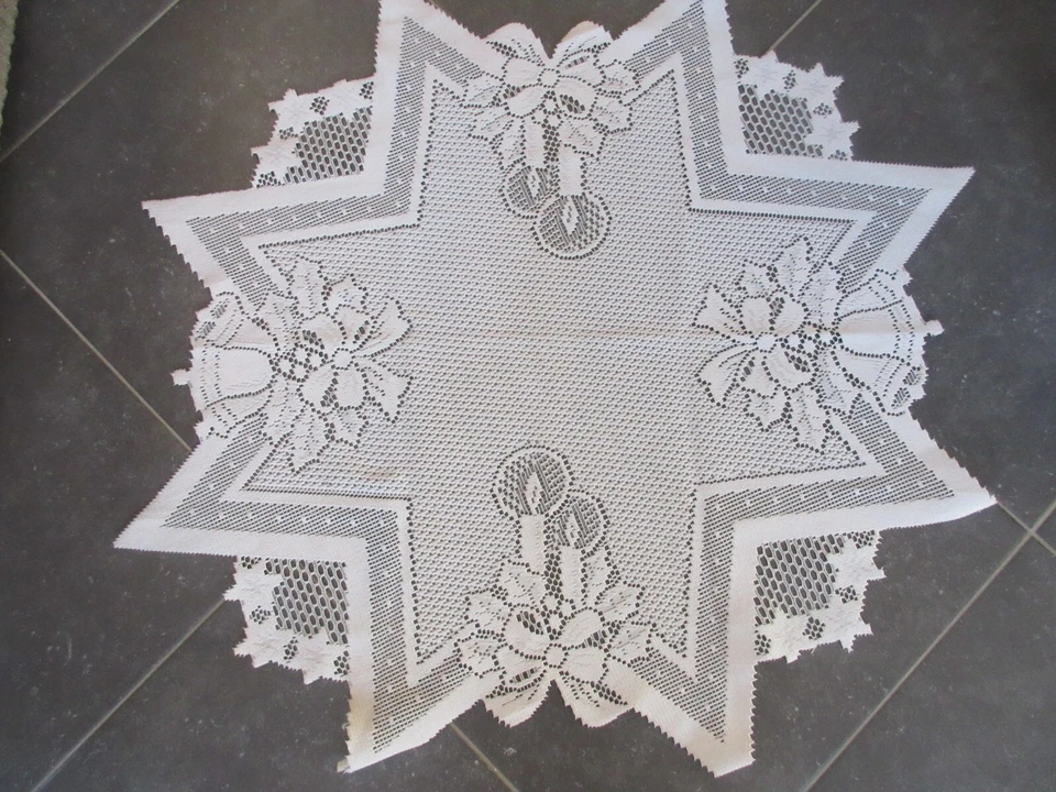 Eine Weihnachtstischdecke-Stern,  85 cm x 85 cm , Neu !!!!!! - Bild 1 von 1