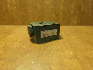 Hydronorma Z2S6-40 hydraulic valve - Picture 1 of 2