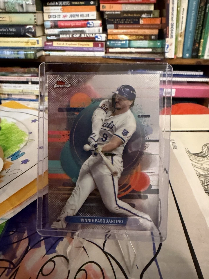 2025 Topps Finest - Uncommon Vinnie Pasquantino #194 - Image 1 of 2