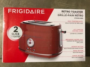 Frigidaire Retro 2 Slice Toaster Maker with Wide Slots for Bread Red ETO102 - Picture 1 of 1