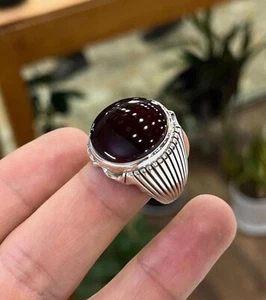 Anillo Aqeeq yemení rojo sangre, anillo de ágata natural de plata de ley 925, anillo chiíta - Imagen 1 de 4