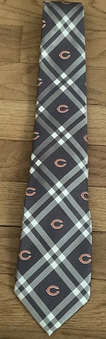 NFL Brand Chicago Bears Tie - excellent condition Cover