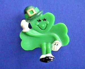 Hallmark MERRY MINIATURES St Patrick Vintage SHAMROCK Shelf SITTER 1985 Figurine - Picture 1 of 2