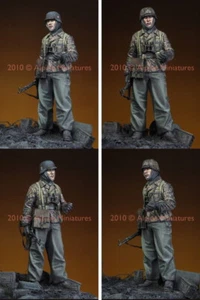 ALPINE MINIATURES  35097 , LAH Grenadier in the Ardennes, SCALE 1:35 - Picture 1 of 2