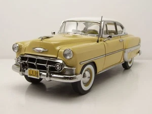 Chevrolet Bel Air cupé techo rígido 1953 amarillo blanco modelo de coche 1:18 Sun Star - Imagen 1 de 8