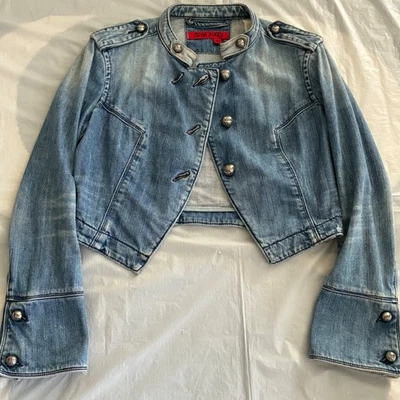 Chaqueta vaquera Miss Sixty corta militar Demin mediana Foto 1 de 4