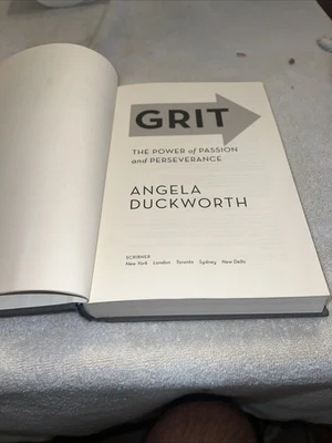 Grit : The Power of Passion and Perseverance by Angela Duckworth (2018,hardcover Foto 1 de 3