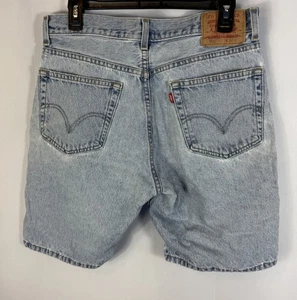 VTG Levi's 505 Women’s SIze 32 Jean Shorts Cut Offs Distressed - Picture 1 of 6