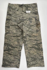 Pantalone militare Gore-Tex pantalone medio freddo righe tigre mimetico NUOVO leggi - Foto 1 di 10