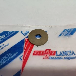 ROSETTA FISSAGGIO RADIATORE FIAT CROMA - LANCIA THEMA ORIGINALE 4180206 - Imagen 1 de 5