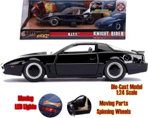 Knight Rider - K.I.T.T. 1982 Pontiac Trans Am 1:24 Die-Cast Model With Lights. - Foto 1 di 4