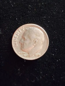 Rare 1975 Roosevelt Dime No Mint Mark Error "W" on Rim! - Picture 1 of 6