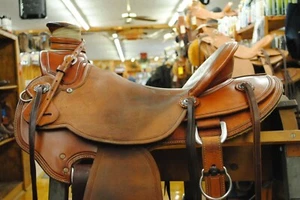 Juego de tachuelas de silla de montar de caballo Wade Western Roping Ranch de cuero premium de 14" a 18" (Y&Z) - Imagen 1 de 8