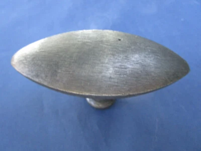 Poignée fer ancienne carré de 6 porte 7,4 x 2,8 cm - Photo 1/4