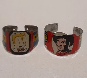Vtg Post Raisin Bran Tin Toy Rings Lot, 1952 Deputy Sheriff, 1948 Smitty Smitty - Picture 1 of 8