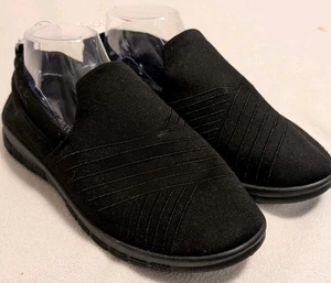 Women's Canvas Casual Black Slip On Shoes Size XL 9-10 N26 - Picture 1 of 6