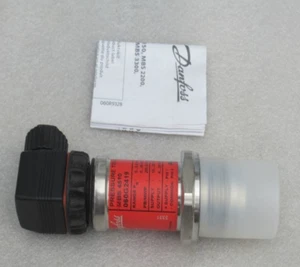 1PCS NEW Danfoss temperature transmitter MBS 4510 060G2419 Free Ship - Picture 1 of 1