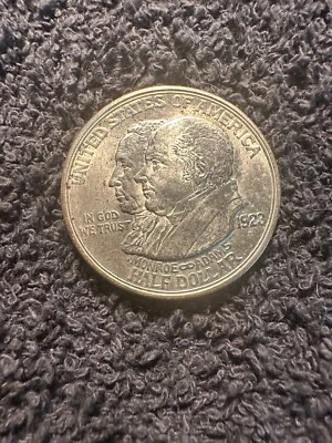 MONROE DOCTRINE 1923s Silver Half Dollar (129) - Image 1 of 2
