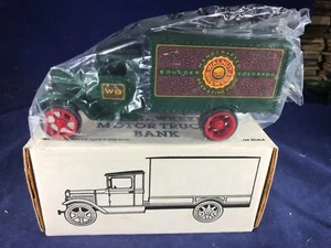 T-13 ERTL 1:38 SCALE DIE CAST BANK - 1931 HAWKEYE TRUCK - NIB - WALNUT BREWERY - Picture 1 of 6
