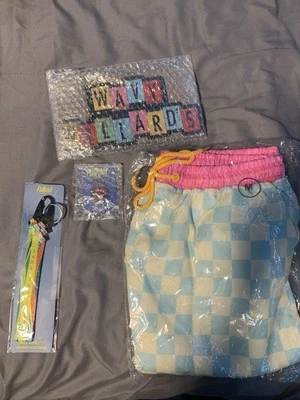 Fallout Crate: Nuka World - Wavy Willard’s Bundle SHORTS SIZE MEN’S MEDIUM - Image 1 of 4