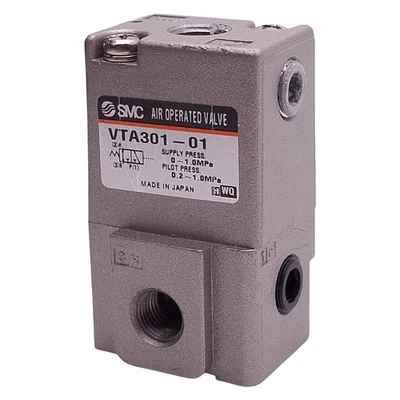 Válvula neumática SMC VTA301-01, 3 vías, 1/8 pulgada NPT, 0-1,0 MMPA, 0,2-1,0 MMPa piloto Foto 1 de 4