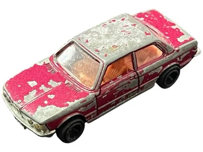 Vintage Tomica BMW 320i No F43 Diecast Maroon Color Loose VG - Image 1 of 4