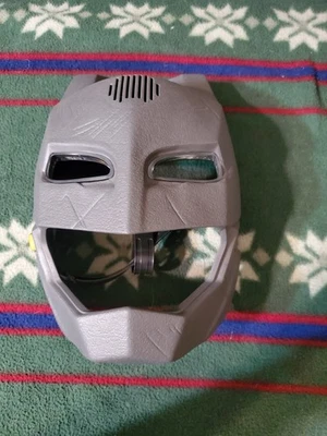 2015 DC Comics Batman Talking Voice Changer Mask with Lights and Sounds (Works) - Image 1 of 4