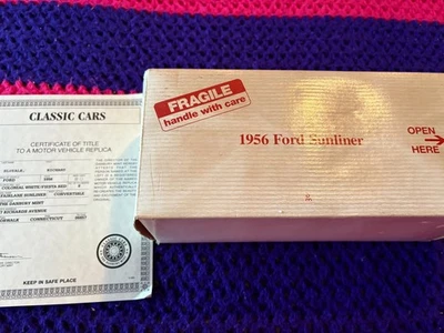 DANBURY MINT 1956 FORD SUNLINER - Image 1 of 4