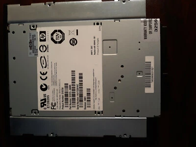 HP Q1573A DAT160 INTERNAL SCSI TAPE DRIVE 80/160GB 450446-001 5.25" TAPE DRIVE - Image 1 of 3