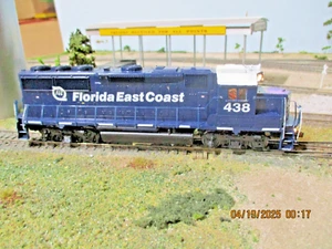 FEC 438 ATHEARN GP40-2, CUSTOM, ALL LED's,QUAD DITCH LITES,TSUNAMI DC/DCC/SOUND - Picture 1 of 10