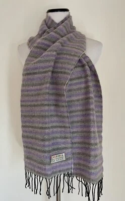 Cachecol listrado de cashmere PASHMINA roxo lavanda e cinza com franja preta macia - Imagem 1 de 4