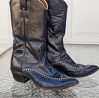 nocona boots - Image 1 of 4
