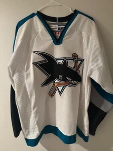 Vintage San Jose Sharks CCM #19 Marco Sturm Trikot Größe Large Hockey NHL - Bild 1 von 8