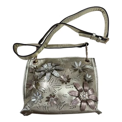 Cartera Metálica Dorada Lavandería China - Bolso de Hombro de Cuero Sintético con Sn Magnético Foto 1 de 4