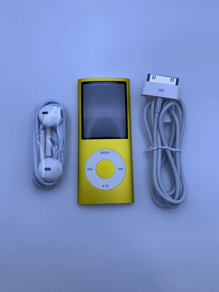 Apple iPod Nano 4th gen 4GB - Image 1 of 1