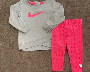 Mädchen Nike Dri-Fit 2-teiliges Langarmshirt & Leggings Set Größe 12M - Bild 1 von 4