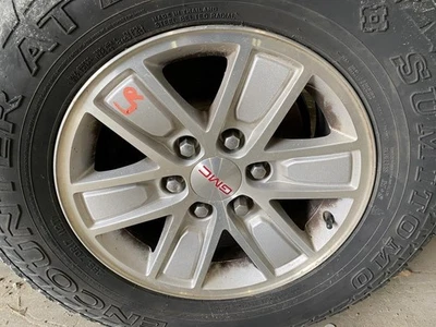 Wheel 17x8 6 Spoke Opt Q5W Fits 14-18 SIERRA 1500 PICKUP 1923580 - Image 1 of 4