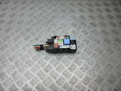 2018 PEUGEOT 3008 GT LINE 1.6 DIESEL BHZ FUSE BOX 9666772480 - Image 1 of 4