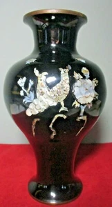 Vintage schwarze emaillierte Messing Vase mit Intarsien PERLMUTT ~ Tiere Design - Bild 1 von 4
