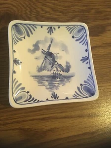 Vintage Trinket tray Pin dishWindmill 4"x4" DP Delft Handpainted - Picture 1 of 6