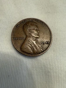 1941 Lincoln Wheat Penny No Mint Mark , One Cent Coin , Rim Error “L” In Liberty - Picture 1 of 2