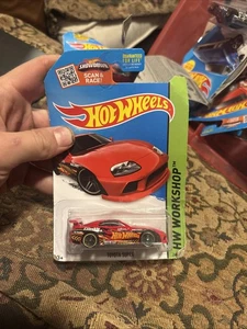Hot Wheels HW Workshop (2013) rot Toyota Supra Spielzeugauto 201/250 - Bild 1 von 5