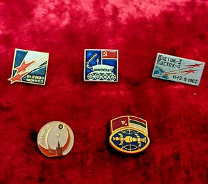 SET USSR SOVIET RUSSIAN PIN BADGE SPACE Intercosmos SOYUZ APOLLO USSR USA 5pcs - Picture 1 of 10