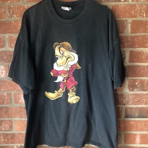 Walt Disney World Mens Classic Grumpy Black Graphic Short Sleeve T Shirt XL  - Picture 1 of 12