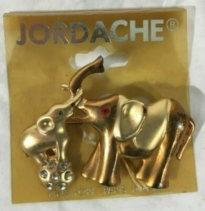 Jordache Gold Tone Elephant Pin Intertwining Trunks Ball Balancing Act Circus - Picture 1 of 7