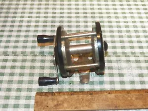 Carrete de fundición de cebo Ocean City Sealake 930 vintage - FUNCIONA - Imagen 1 de 6
