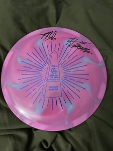 Discraft 2024 Golf Disc Of The Year Discraft Passion Con Autografi Golf Disc Nuovo - Foto 1 di 5