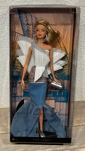 2010 Dolls of the World Sydney Opera House Barbie doll NRFB - Imagen 1 de 9