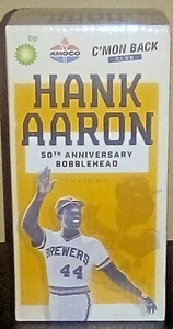 2021 Hank Aaron bobblehead MILWAUKEE BREWERS 50th Anniversary Stadium Giveaway - Picture 1 of 6