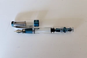 TWSBI Diamond 580 ALR Preußischblau Medium Feder Füllfederhalter, sanft gebraucht - Bild 1 von 11